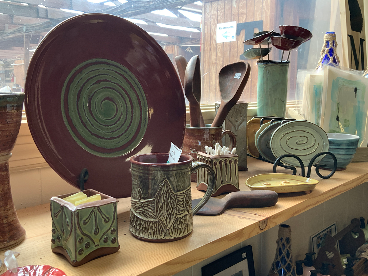 pottery